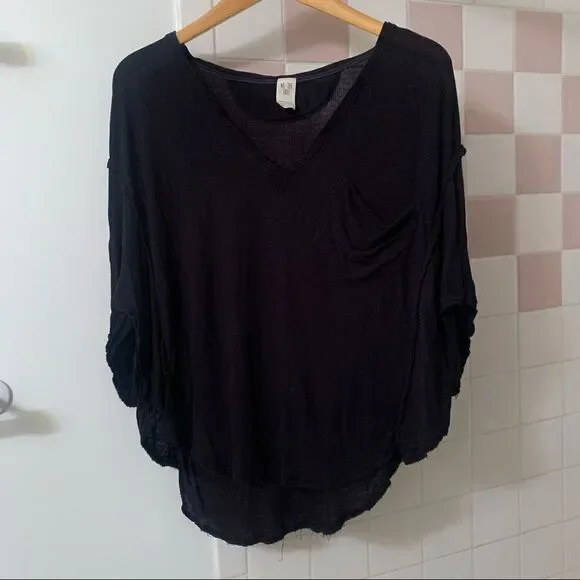 Women’s Tops Bundle - Picture 6 of 9